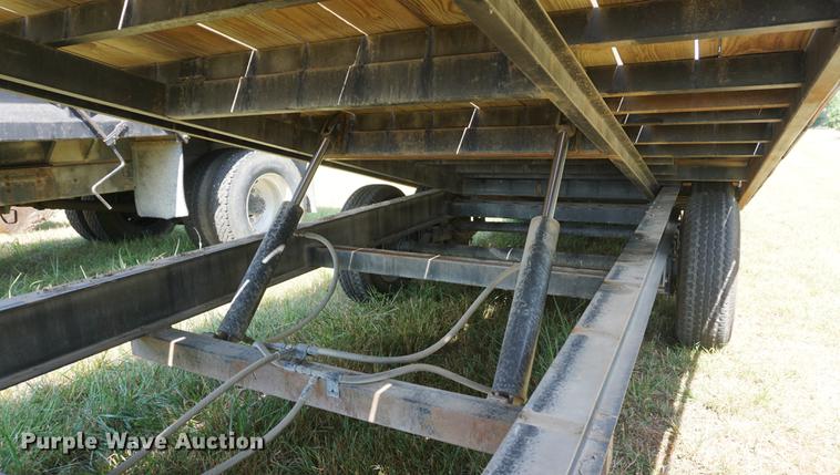 image for item DD7778 2013 South Valley tilt deck equipment trailer