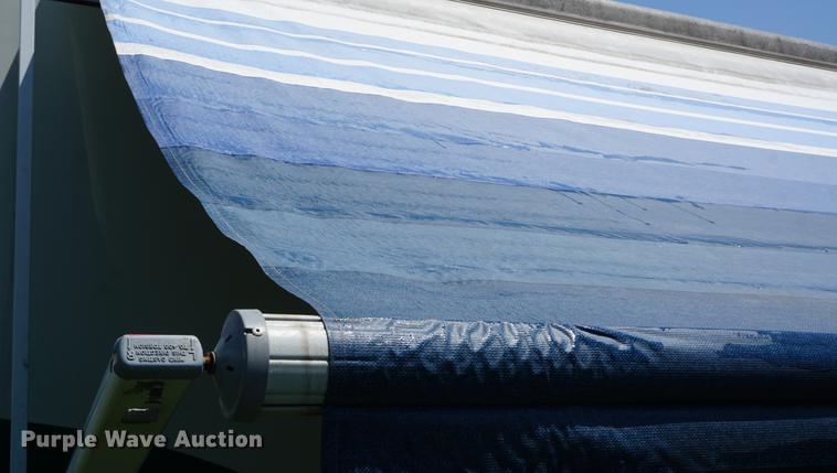 image for item DD7797 1996 Chevrolet Coachmen Catalina RV