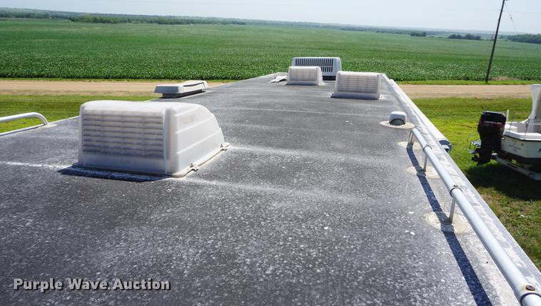 image for item DD7797 1996 Chevrolet Coachmen Catalina RV