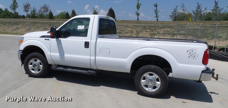 image for item DD8635 2012 Ford F250 Super Duty pickup truck