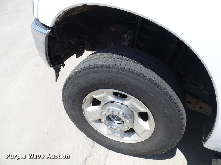 image for item DD8635 2012 Ford F250 Super Duty pickup truck