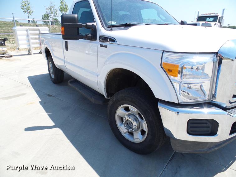 image for item DD8635 2012 Ford F250 Super Duty pickup truck