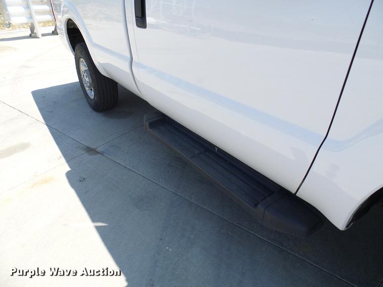 image for item DD8635 2012 Ford F250 Super Duty pickup truck