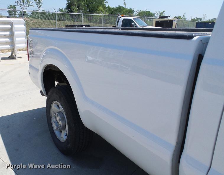 image for item DD8635 2012 Ford F250 Super Duty pickup truck