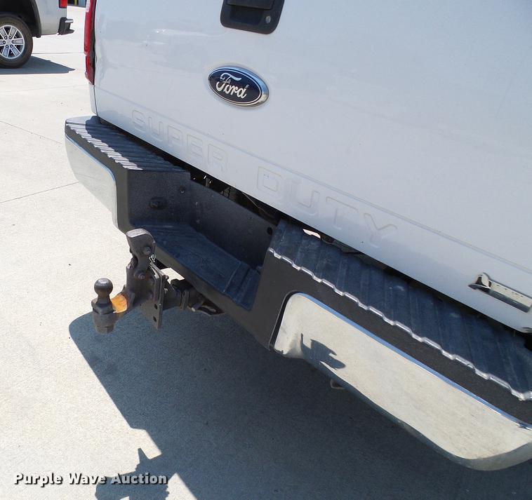 image for item DD8635 2012 Ford F250 Super Duty pickup truck