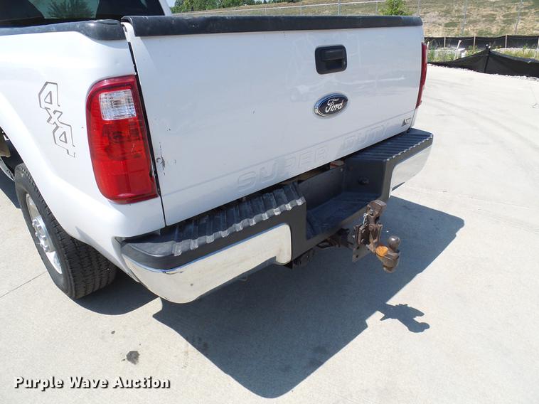 image for item DD8635 2012 Ford F250 Super Duty pickup truck