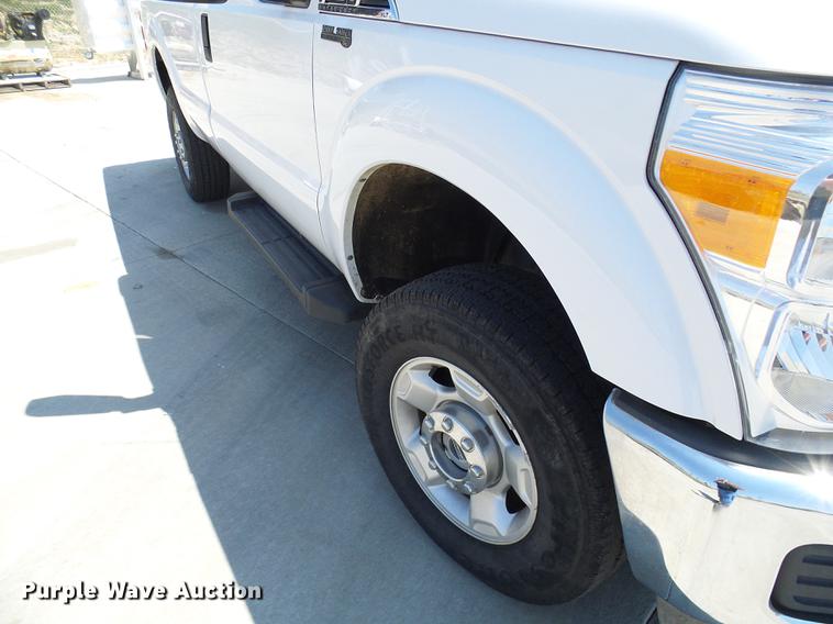 image for item DD8635 2012 Ford F250 Super Duty pickup truck
