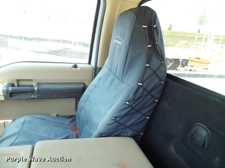 image for item DD8635 2012 Ford F250 Super Duty pickup truck