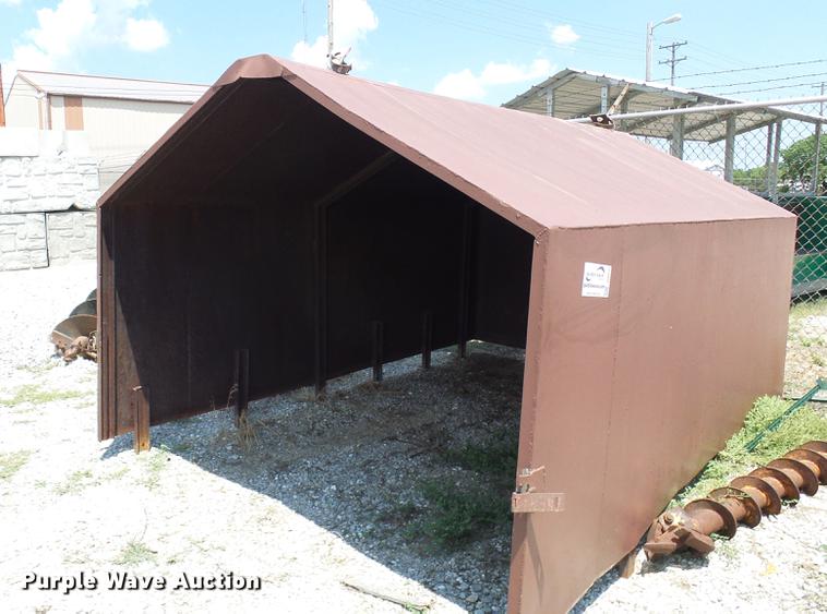 image for item DD8637 Truck bed enclosure