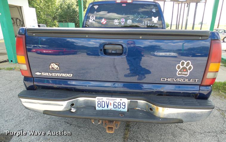 image for item DD8649 2001 Chevrolet Silverado 1500 Ext. Cab pickup truck