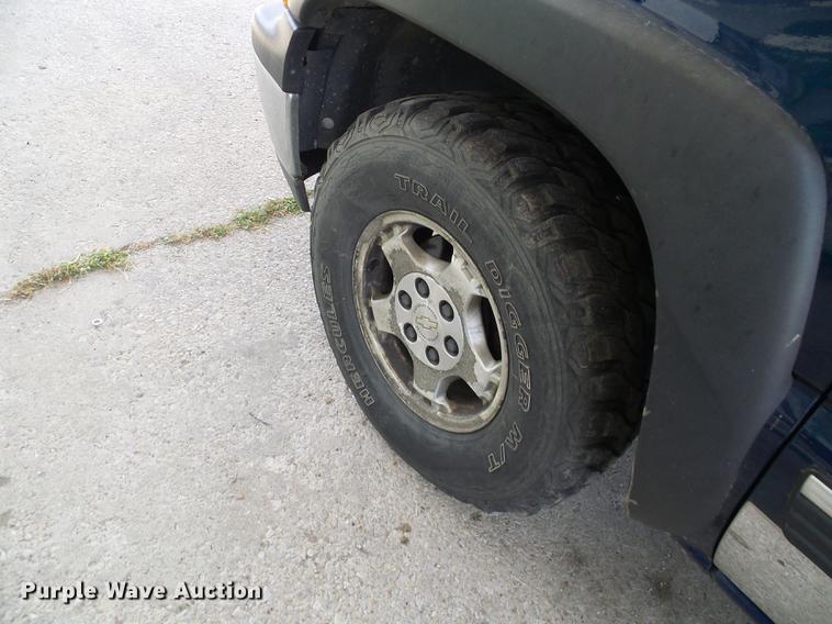 image for item DD8649 2001 Chevrolet Silverado 1500 Ext. Cab pickup truck