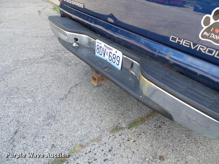 image for item DD8649 2001 Chevrolet Silverado 1500 Ext. Cab pickup truck