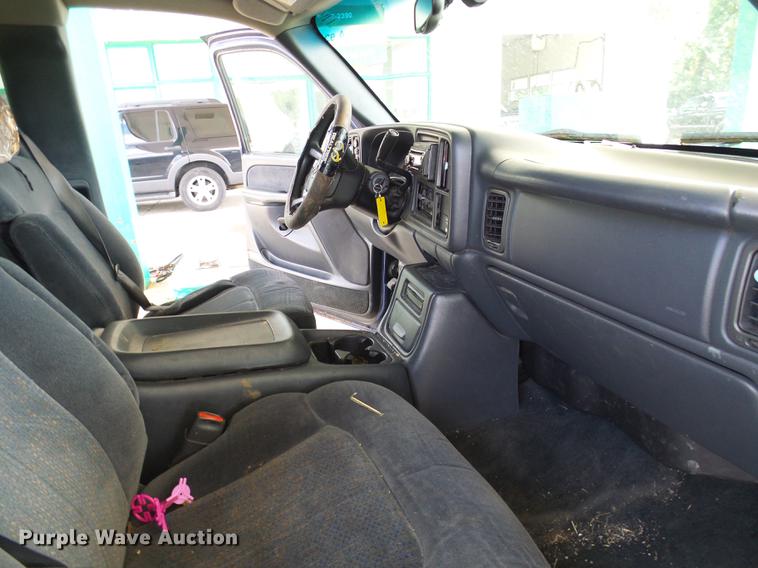 image for item DD8649 2001 Chevrolet Silverado 1500 Ext. Cab pickup truck