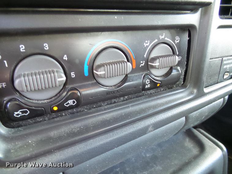 image for item DD8649 2001 Chevrolet Silverado 1500 Ext. Cab pickup truck