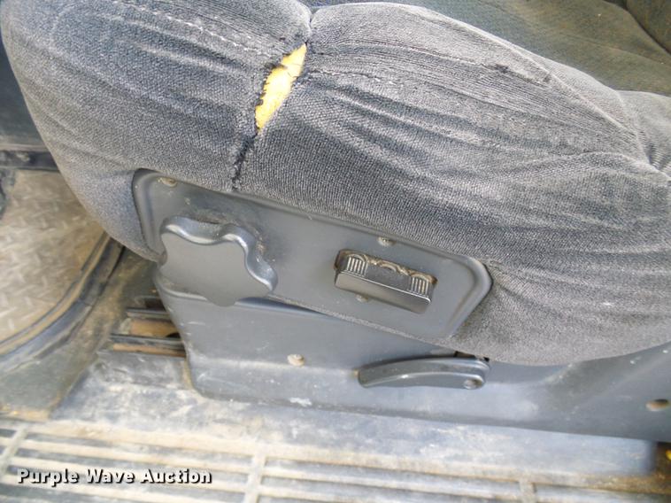 image for item DD8649 2001 Chevrolet Silverado 1500 Ext. Cab pickup truck