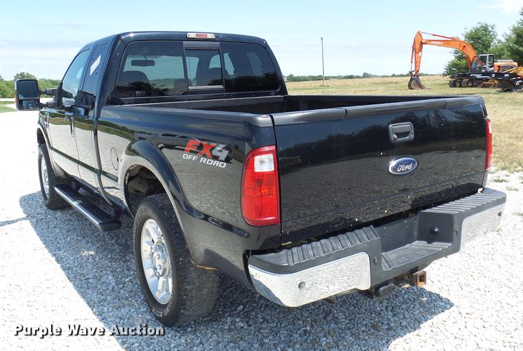 image for item DE5094 2010 Ford F250 Super Duty Lariat SuperCab pickup truck
