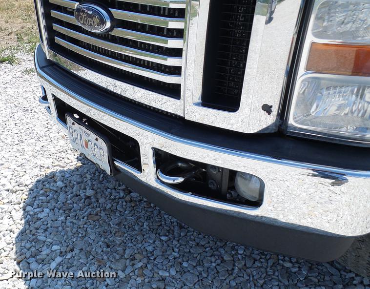 image for item DE5094 2010 Ford F250 Super Duty Lariat SuperCab pickup truck