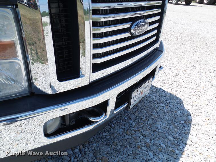 image for item DE5094 2010 Ford F250 Super Duty Lariat SuperCab pickup truck