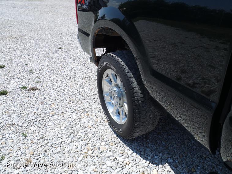 image for item DE5094 2010 Ford F250 Super Duty Lariat SuperCab pickup truck