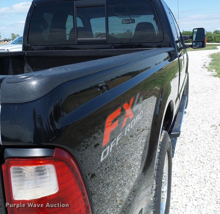 image for item DE5094 2010 Ford F250 Super Duty Lariat SuperCab pickup truck