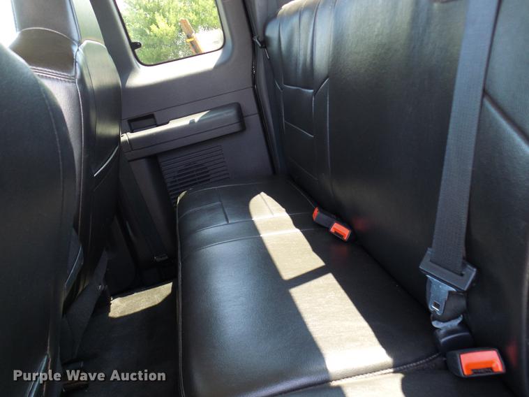 image for item DE5094 2010 Ford F250 Super Duty Lariat SuperCab pickup truck