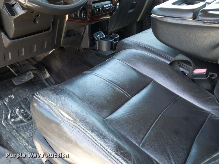 image for item DE5094 2010 Ford F250 Super Duty Lariat SuperCab pickup truck