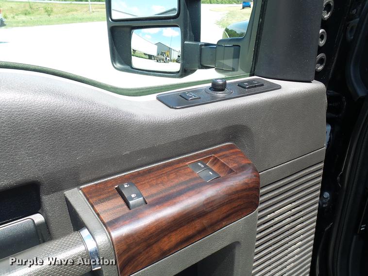 image for item DE5094 2010 Ford F250 Super Duty Lariat SuperCab pickup truck