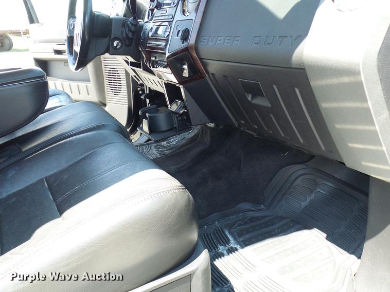 image for item DE5094 2010 Ford F250 Super Duty Lariat SuperCab pickup truck