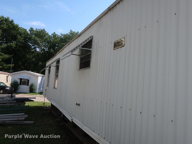 image for item DE6086 1995 Fleetwood Homes mobile home