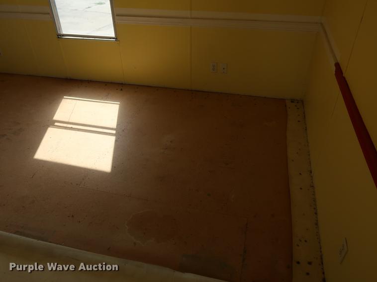 image for item DE6086 1995 Fleetwood Homes mobile home