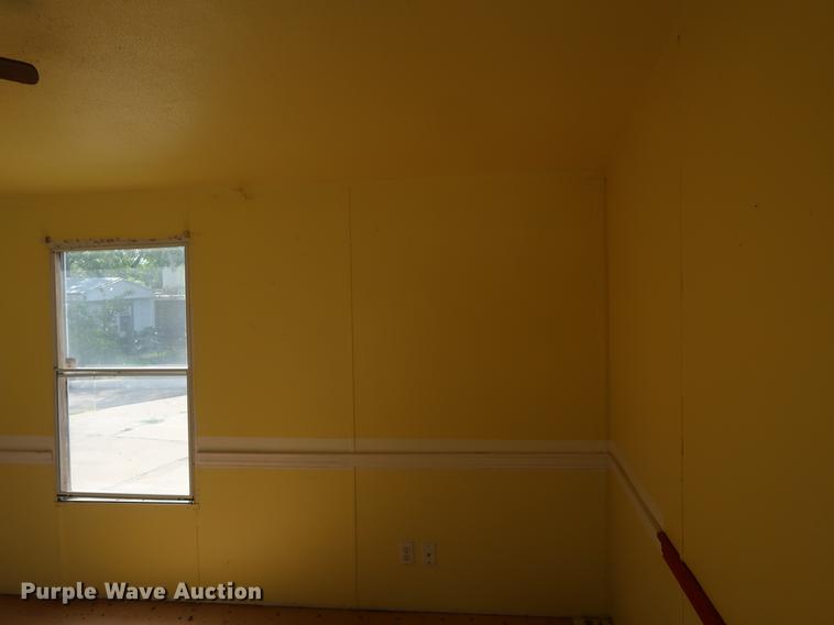 image for item DE6086 1995 Fleetwood Homes mobile home