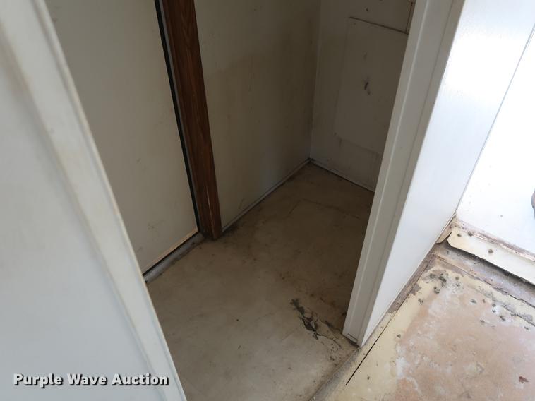 image for item DE6086 1995 Fleetwood Homes mobile home