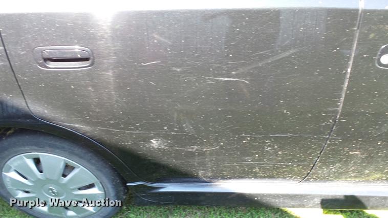 image for item DE7186 2005 Scion XB SUV