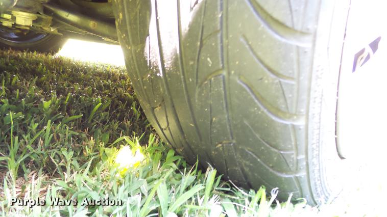 image for item DE7186 2005 Scion XB SUV