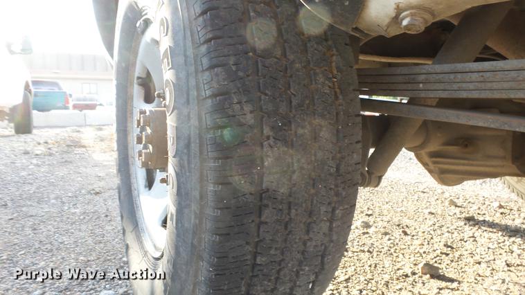 image for item DE7210 2006 Chevrolet Silverado 2500HD Ext. Cab pickup truck