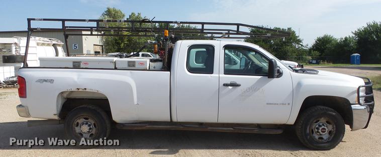 image for item DF4296 2008 Chevrolet 2500 Ext. Cab pickup truck