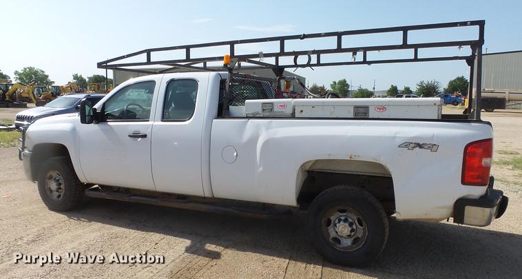 image for item DF4296 2008 Chevrolet 2500 Ext. Cab pickup truck