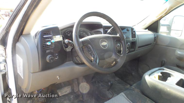 image for item DF4296 2008 Chevrolet 2500 Ext. Cab pickup truck