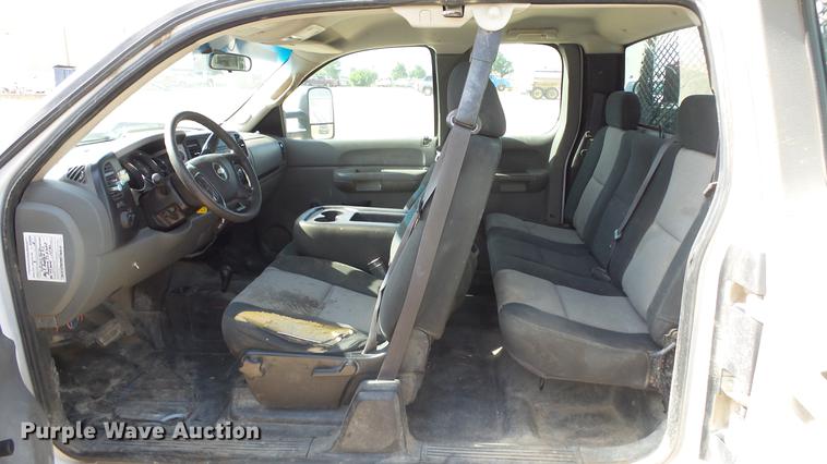 image for item DF4296 2008 Chevrolet 2500 Ext. Cab pickup truck