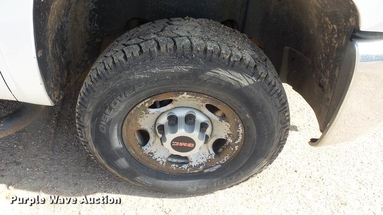 image for item DF4296 2008 Chevrolet 2500 Ext. Cab pickup truck