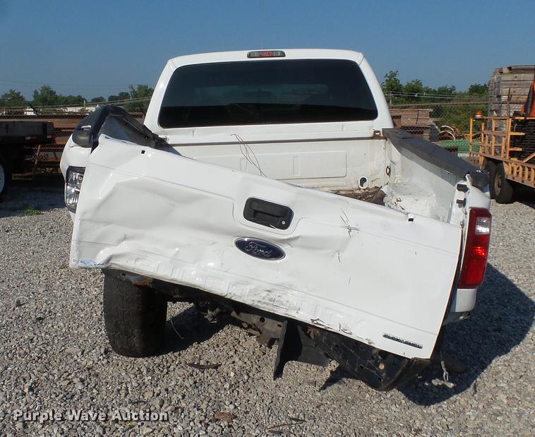 image for item DM9905 2008 Ford F250  Super Duty XL SuperCab pickup truck