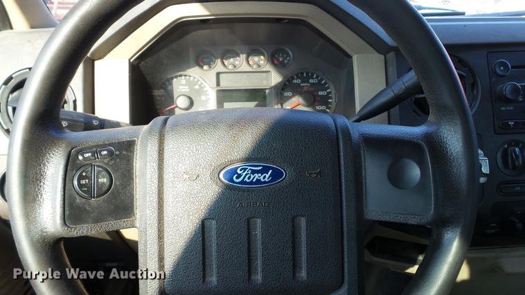 image for item DM9905 2008 Ford F250  Super Duty XL SuperCab pickup truck