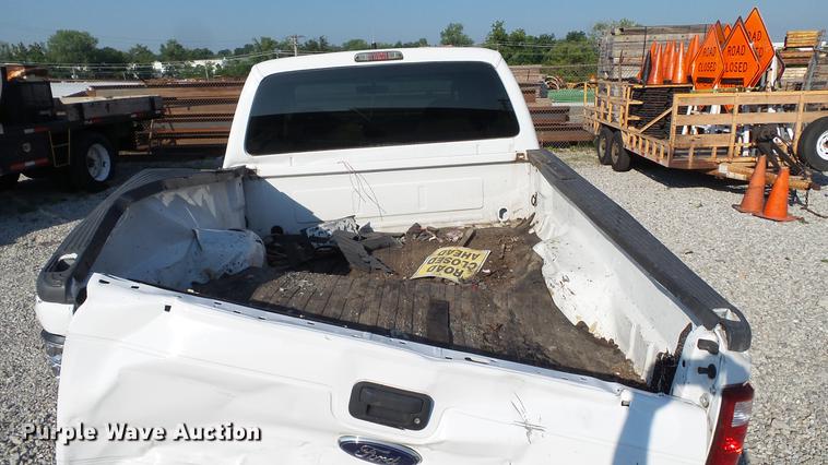 image for item DM9905 2008 Ford F250  Super Duty XL SuperCab pickup truck