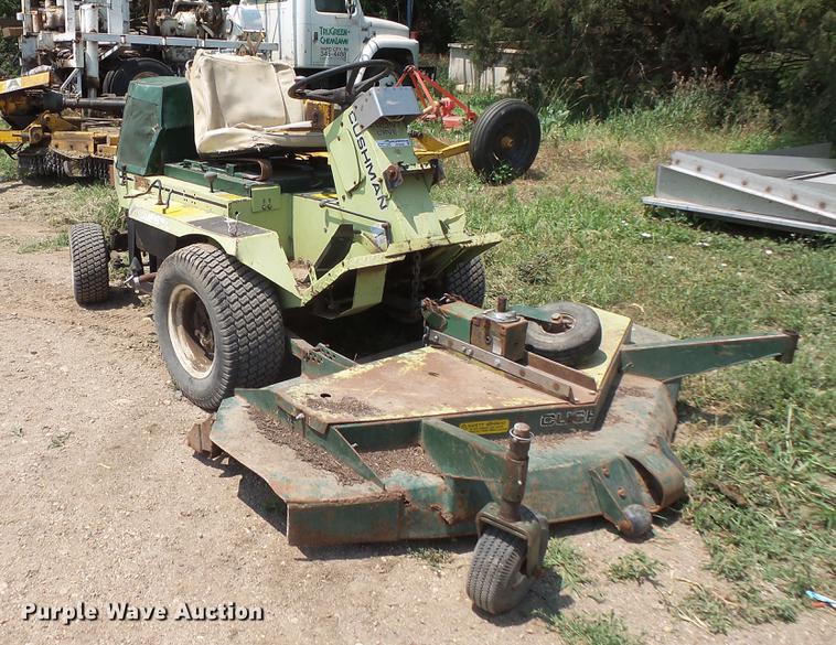 image for item DV9430 Cushman lawn mower