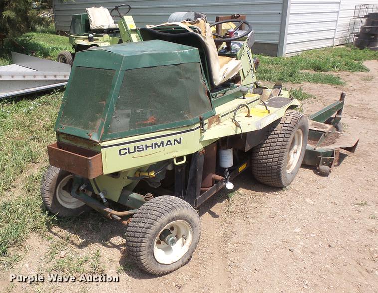image for item DV9430 Cushman lawn mower