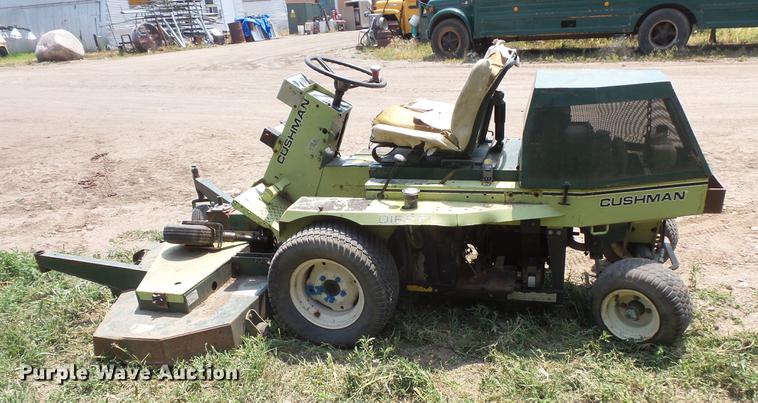 image for item DV9430 Cushman lawn mower