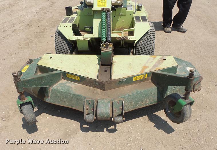 image for item DV9431 Cushman lawn mower