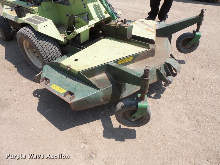 image for item DV9431 Cushman lawn mower