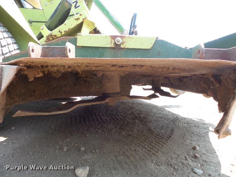 image for item DV9431 Cushman lawn mower