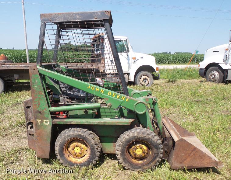 image for item DV9442 John Deere 60 skid steer